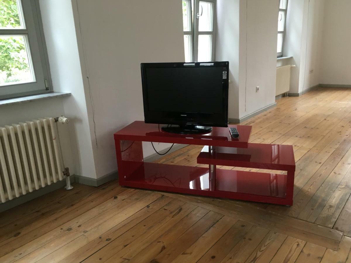 Kaiserslautern Apartment Bagian luar foto