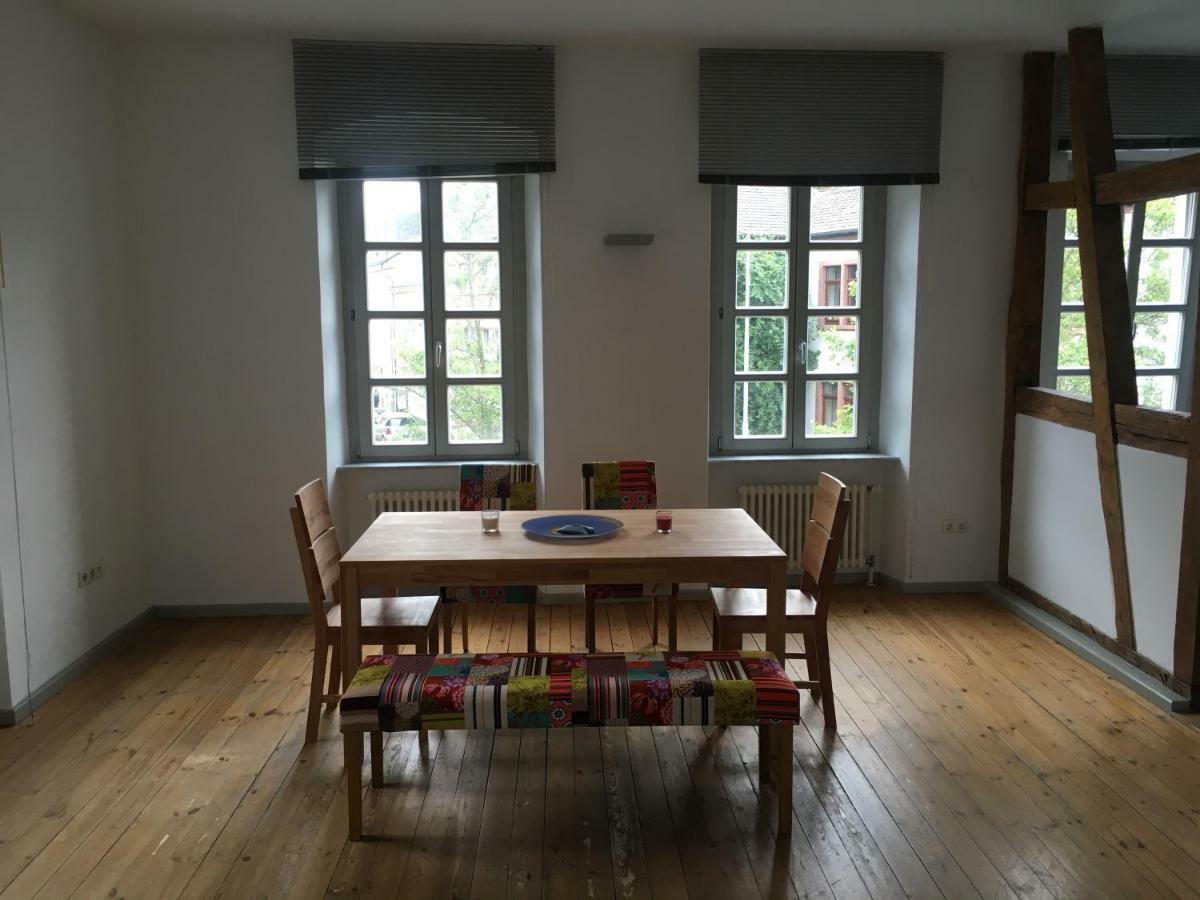 Kaiserslautern Apartment Bagian luar foto